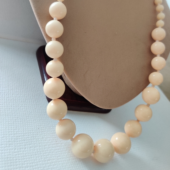 Vintage 60s Faux Ivory Long Necklace - Picture 6 of 10